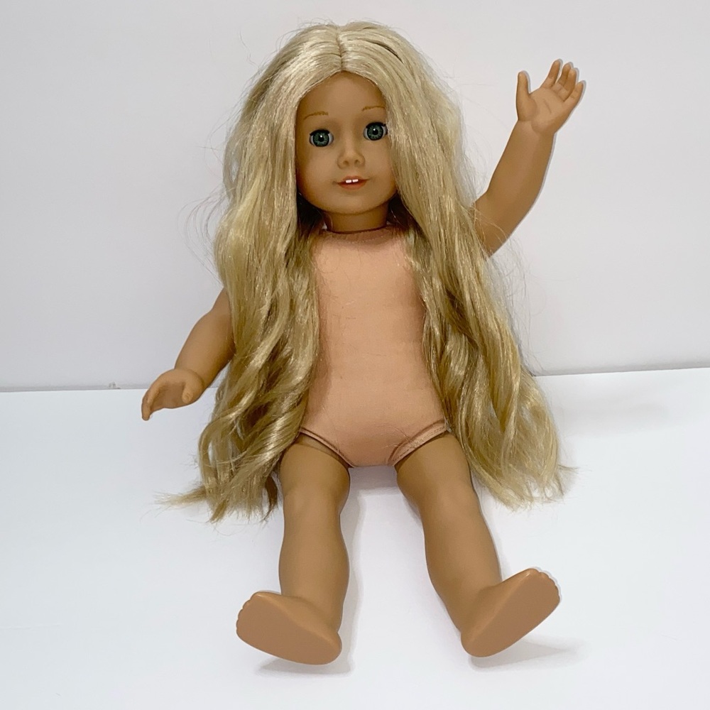 American Girl Doll Caroline Abbott
